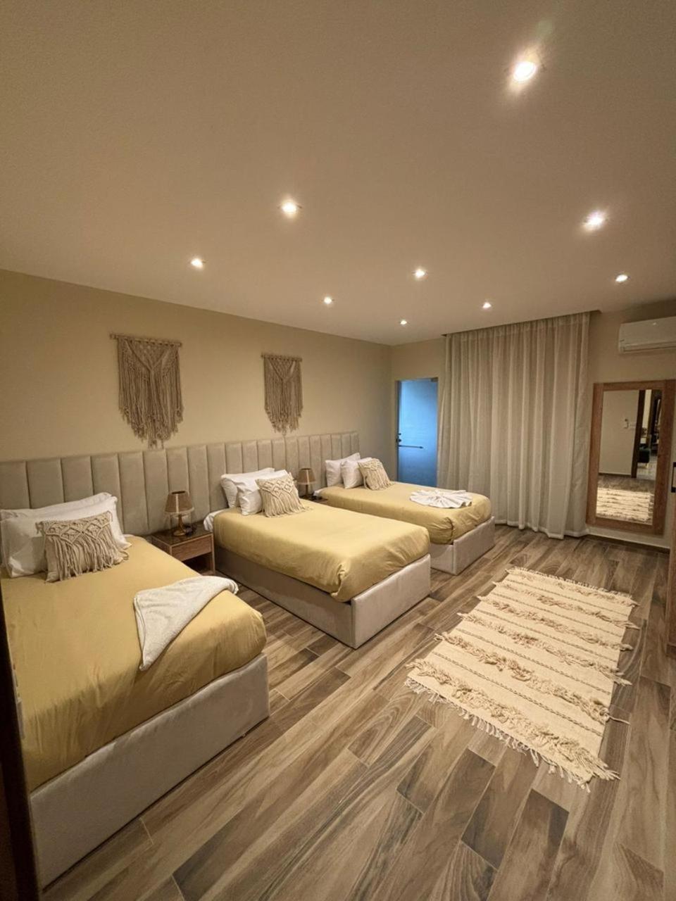 Sequoia Pyramids View Hotel Kafrat al Jabal Exterior foto