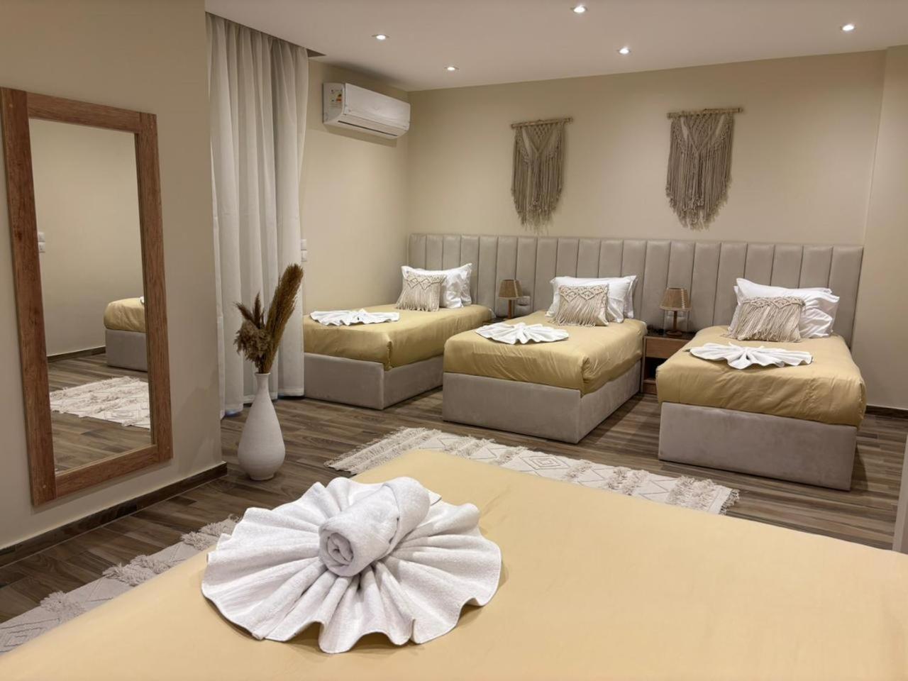 Sequoia Pyramids View Hotel Kafrat al Jabal Exterior foto