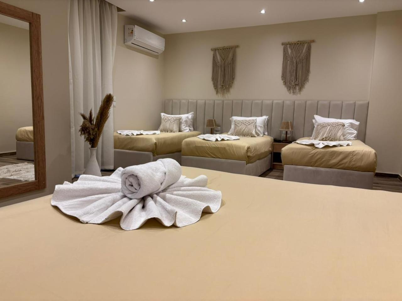 Sequoia Pyramids View Hotel Kafrat al Jabal Exterior foto